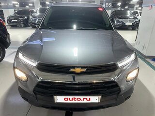 2021 Chevrolet TrailBlazer III, серый, 1660000 рублей, вид 1