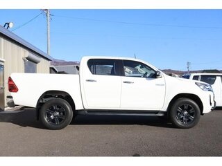 2021 Toyota Hilux VIII Рестайлинг 2, белый, 3500111 рублей, вид 4