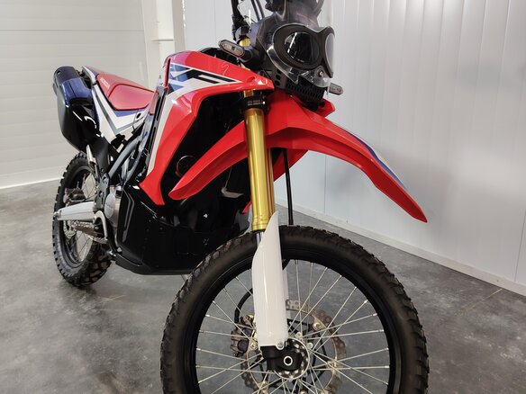 2018 Honda CRF 250L Rally, красный, 449000 рублей - вид 1
