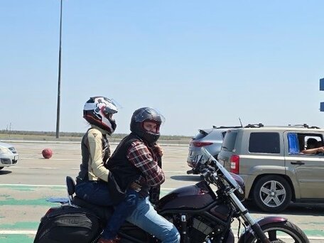 2008 Harley-Davidson V-Rod, красный, 1250000 рублей, вид 4