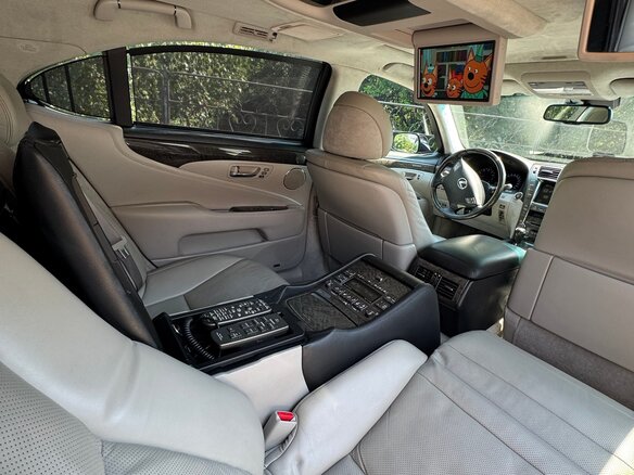 2006 Lexus LS 460 L IV, чёрный - вид 14