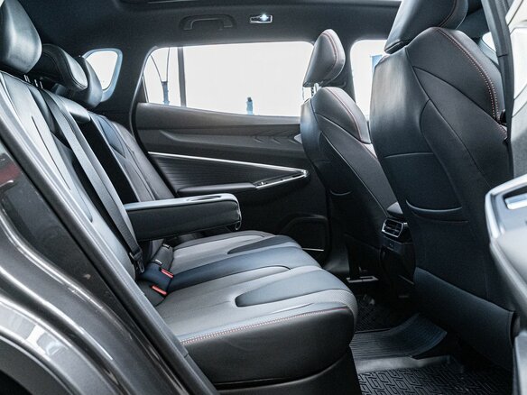 2026 Geely Cityray, серый, 3344990 рублей - вид 6