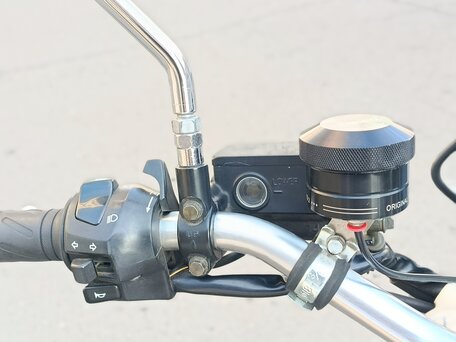 2004 Suzuki Bandit 1200, серебристый, 380000 рублей, вид 3