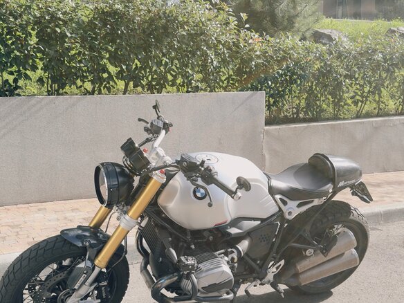 2021 BMW R Nine T, серебристый, 1200000 рублей - вид 6