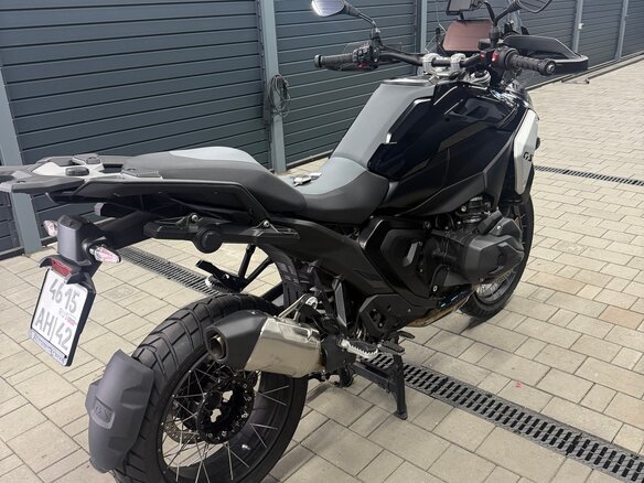 2024 BMW R 1300 GS, чёрный, 2250000 рублей - вид 3
