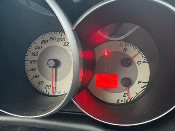 2008 Mazda 3 I (BK) Рестайлинг, красный, 550000 рублей - вид 16