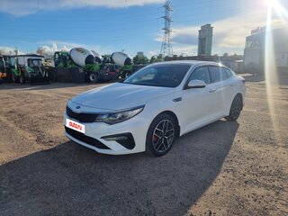 2019 Kia Optima IV Рестайлинг, белый, 1750000 рублей, вид 2