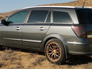 2012 Opel Astra H Рестайлинг, серый, 990000 рублей, вид 1