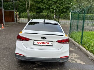 2017 Hyundai Solaris II, белый, 740000 рублей, вид 5