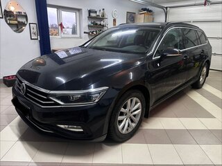 2020 Volkswagen Passat B8 Рестайлинг, чёрный, 2050000 рублей, вид 2