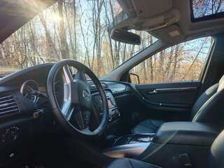 2010 Mercedes-Benz R-Класс 350 Long I Рестайлинг 2, синий, 1900000 рублей, вид 3