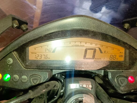 2013 Honda CB 600F Hornet, золотистый, 700000 рублей - вид 1