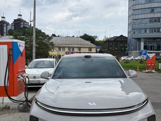 2025 Li Auto (Lixiang) L6 I, серый, 5800000 рублей, вид 4