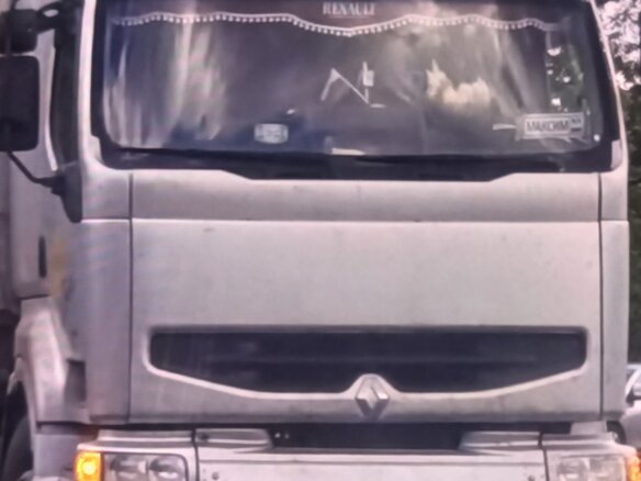 2001 Renault Premium, серебристый, 1500000 рублей - вид 9