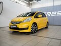 2012 Honda Fit Hybrid II, жёлтый, 1109000 рублей - вид 5