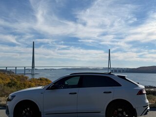 2020 Audi Q8 45 TDI I (4M), белый, 7500000 рублей, вид 2