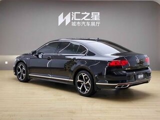 2023 Volkswagen Magotan B8 Рестайлинг, чёрный, 1800000 рублей, вид 3