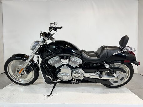 2004 Harley-Davidson V-Rod, чёрный, 550000 рублей, вид 2
