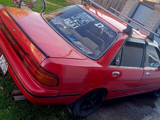 1989 Toyota Carina V (T170), красный, 220000 рублей, вид 3