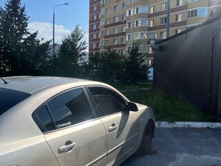 2004 Mazda 3 I (BK), золотистый, 321999 рублей, вид 4