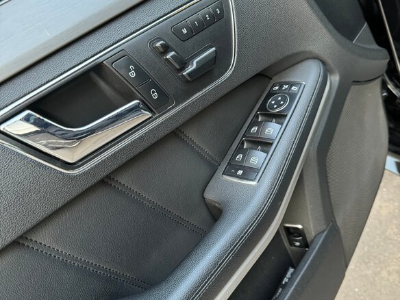 2010 Mercedes-Benz E-Класс 350 IV (W212, S212, C207), чёрный, 1650000 рублей - вид 13