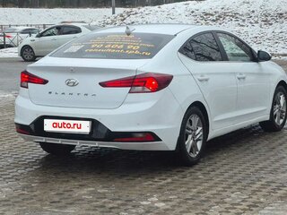 2019 Hyundai Elantra VI (AD) Рестайлинг, белый, 950000 рублей, вид 4