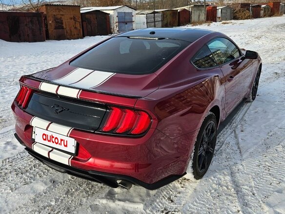 2018 Ford Mustang VI Рестайлинг, красный, 2800000 рублей - вид 5