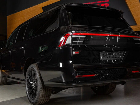 2025 Lincoln Navigator L V, чёрный, 16948000 рублей, вид 5