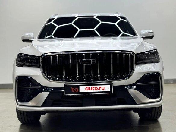 2026 Geely Monjaro I Рестайлинг 2 (China Market), белый, 4090000 рублей - вид 1