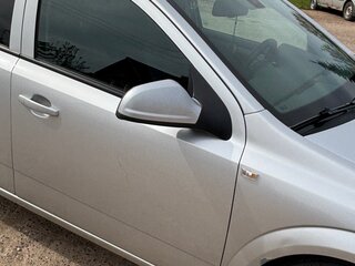 2011 Opel Astra H Рестайлинг, серебристый, 510000 рублей, вид 3
