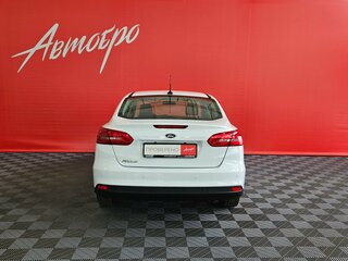 2018 Ford Focus III Рестайлинг, белый, 1295000 рублей, вид 4