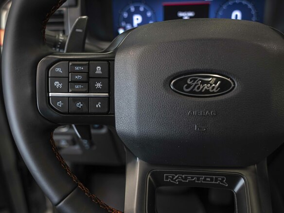 2026 Ford F-150 Raptor XIV Рестайлинг, серый, 14306290 рублей - вид 38