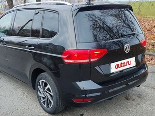 2018 Volkswagen Touran II, чёрный, 1400000 рублей, вид 4
