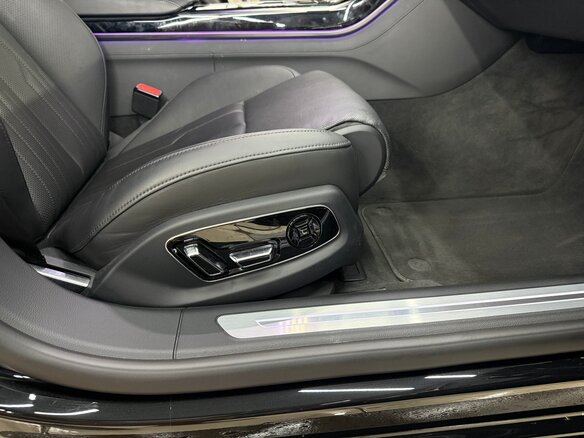 2023 Audi A8 50 TDI IV (D5) Рестайлинг, чёрный, 6300000 рублей - вид 12