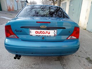 2000 Ford Focus I (North America), синий, 420000 рублей, вид 2