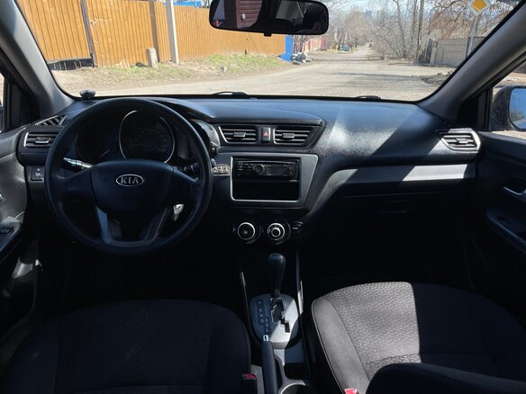 2011 Kia Rio III, чёрный, 870000 рублей - вид 8
