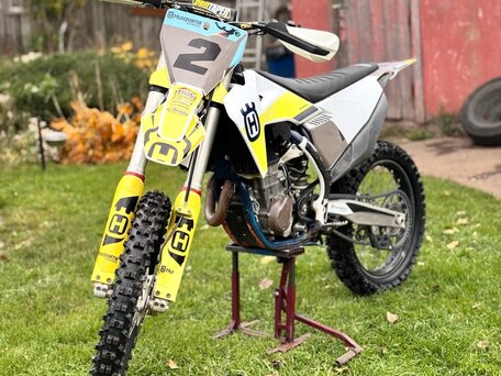 2021 Husqvarna FC 450, белый, 520000 рублей, вид 1