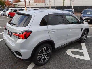 2022 Mitsubishi RVR III Рестайлинг 3, белый, 1850000 рублей, вид 5
