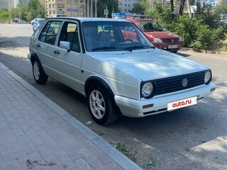 1987 Volkswagen Golf II, белый, 350000 рублей, вид 3
