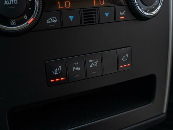 2011 Mercedes-Benz A-Класс 180 II (W169) Рестайлинг, коричневый, 999000 рублей - вид 12