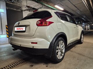 2011 Nissan Juke I, белый, 1085000 рублей, вид 4