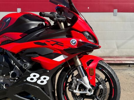 2023 BMW S 1000 RR, красный, 1950000 рублей, вид 3
