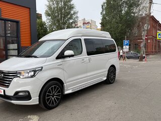 2018 Hyundai Grand Starex I Рестайлинг 2, белый, 5150000 рублей, вид 1