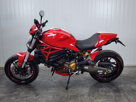 2015 Ducati Monster 821, красный, 549000 рублей, вид 5