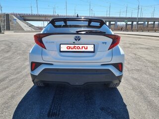 2019 Toyota C-HR I Рестайлинг, белый, 2190000 рублей, вид 4