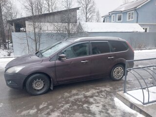 2010 Ford Focus II Рестайлинг, фиолетовый, 380000 рублей, вид 4
