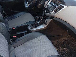 2011 Chevrolet Cruze I, белый, 506000 рублей, вид 4