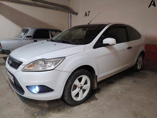 2008 Ford Focus II Рестайлинг, белый, 260000 рублей, вид 1