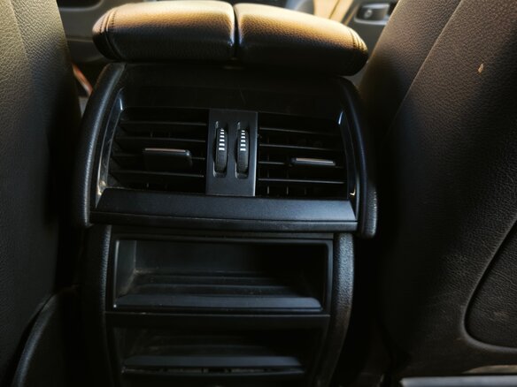 2015 BMW X6 30d II (F16), чёрный, 3750000 рублей - вид 24