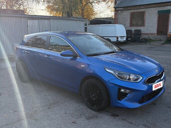 2019 Kia Ceed III, синий, 1950000 рублей - вид 1
